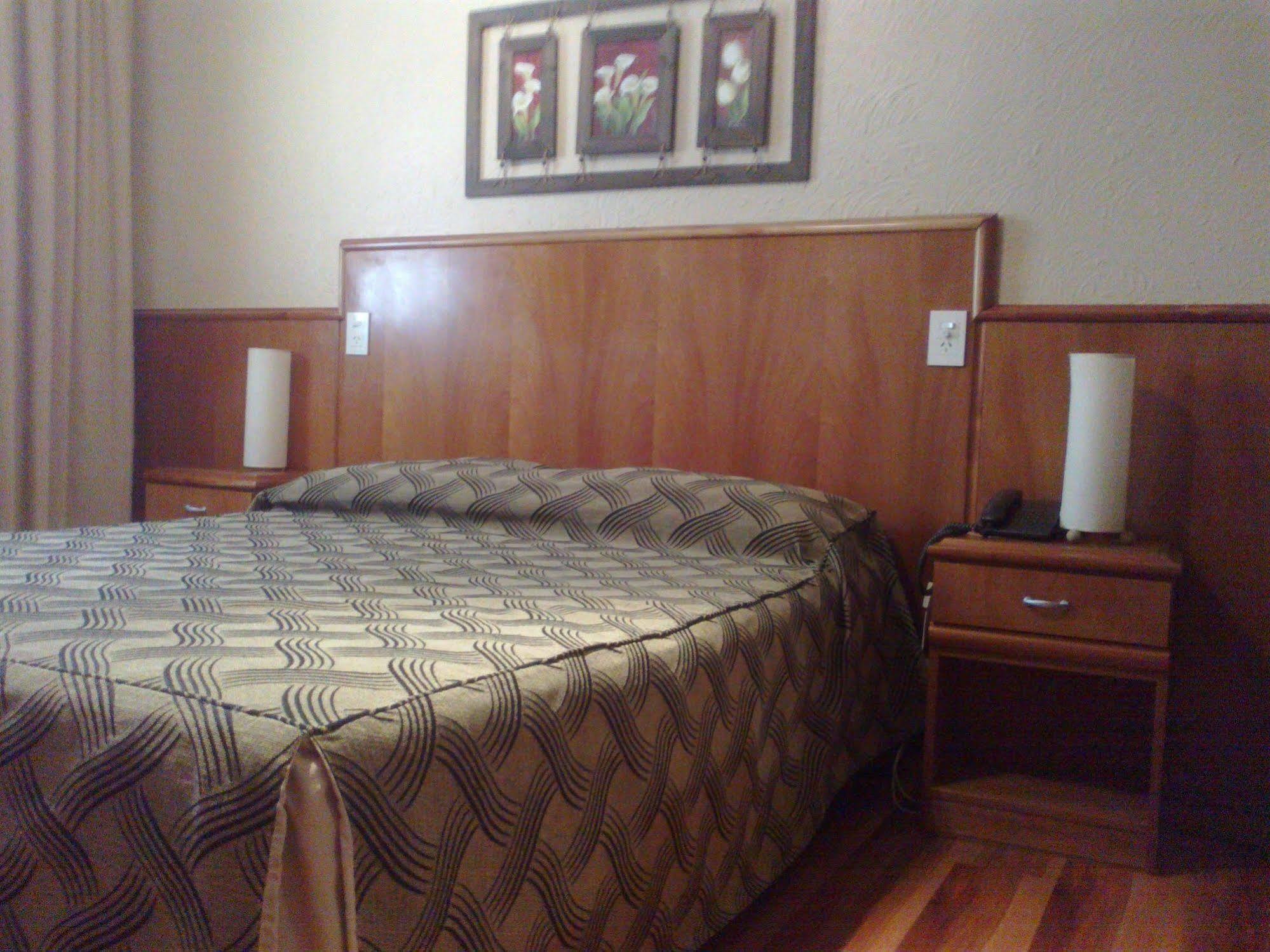 Hotel El Cabildo Буэнос-Айрес Экстерьер фото